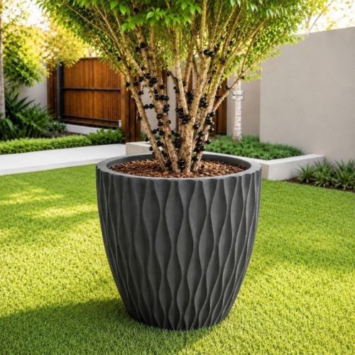 vaso com textura na cor preto